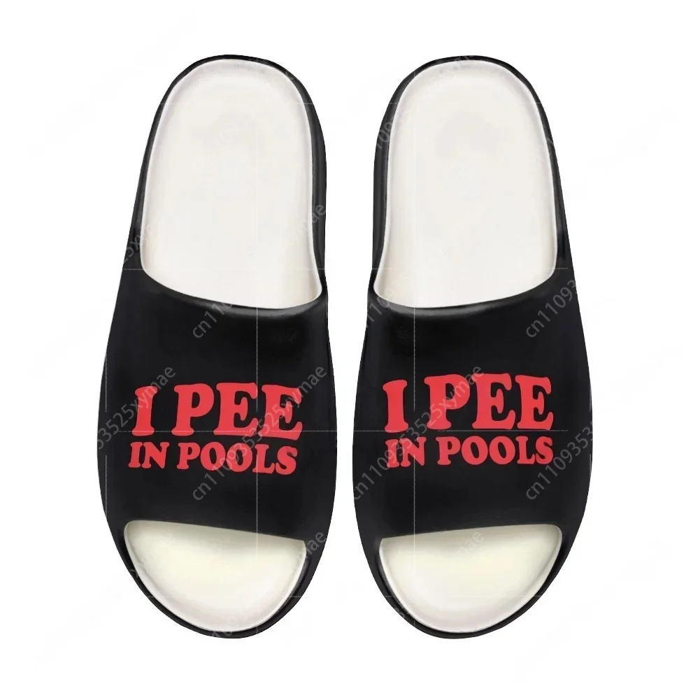 I Pee in Pools Soft Sole Sllip - Home Office Size recension och pris